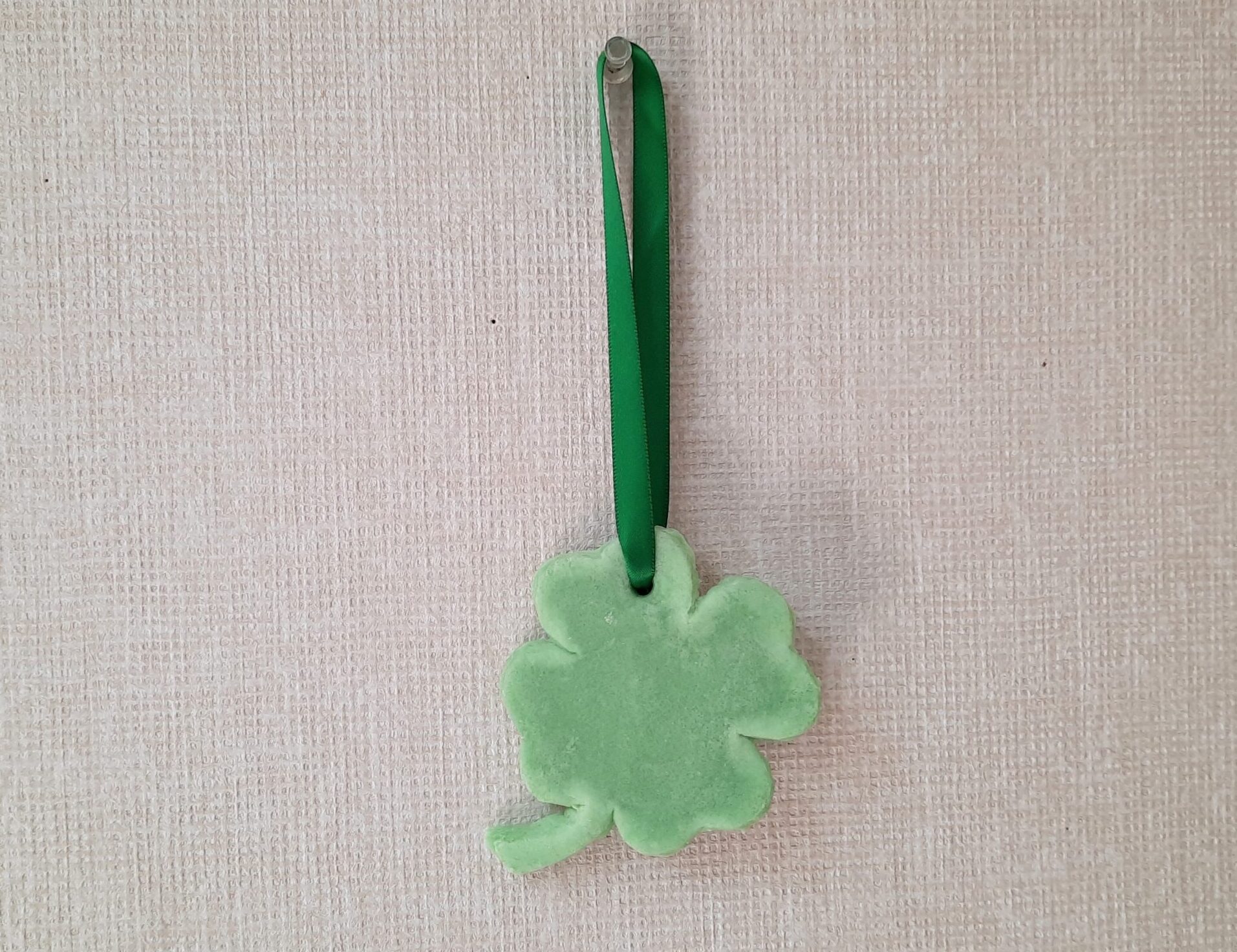 Create A Beautiful Craft Project for St. Patrick’s Day!
