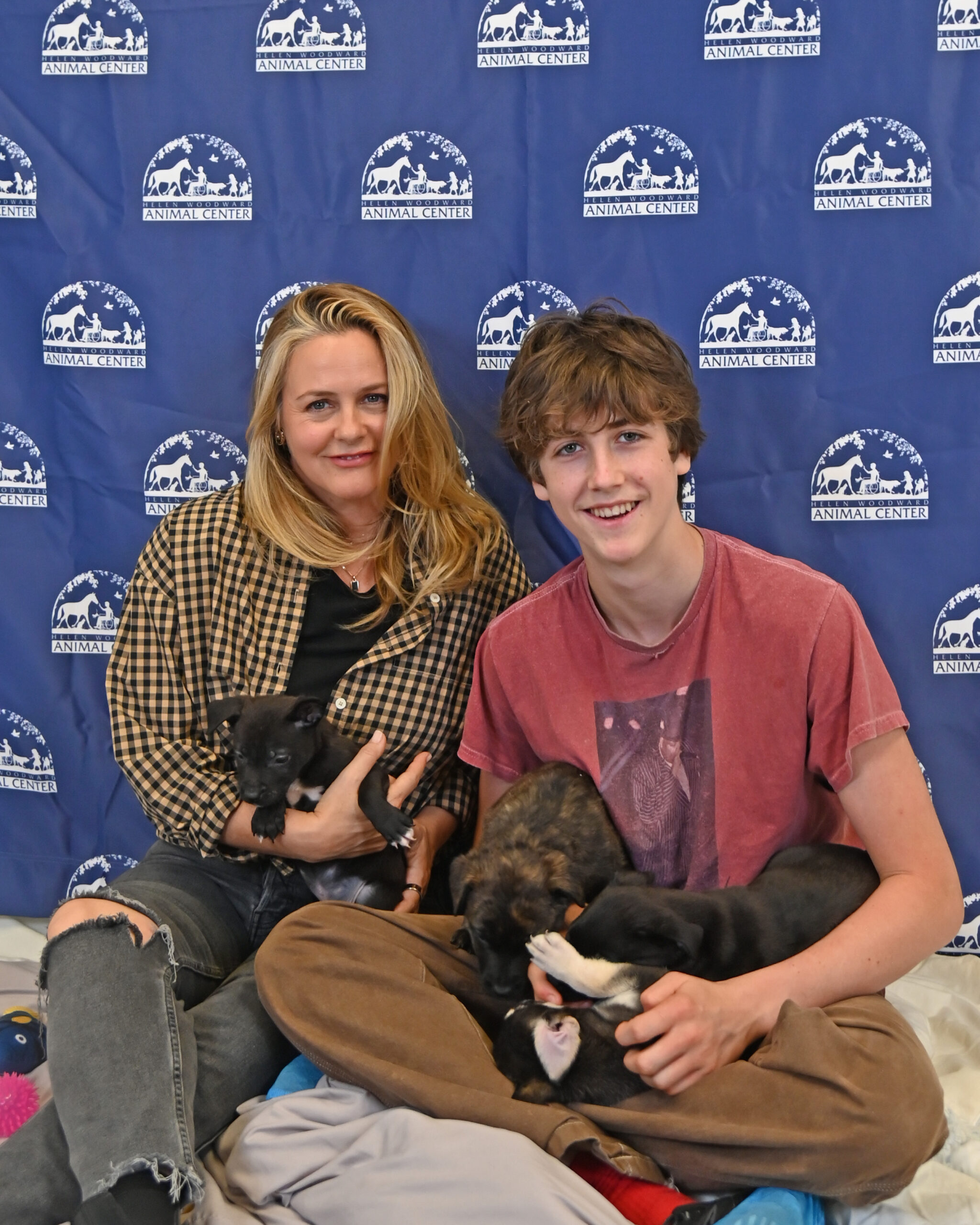 Alicia Silverstone Visits Puppies She Saved at Helen Woodward Animal Center